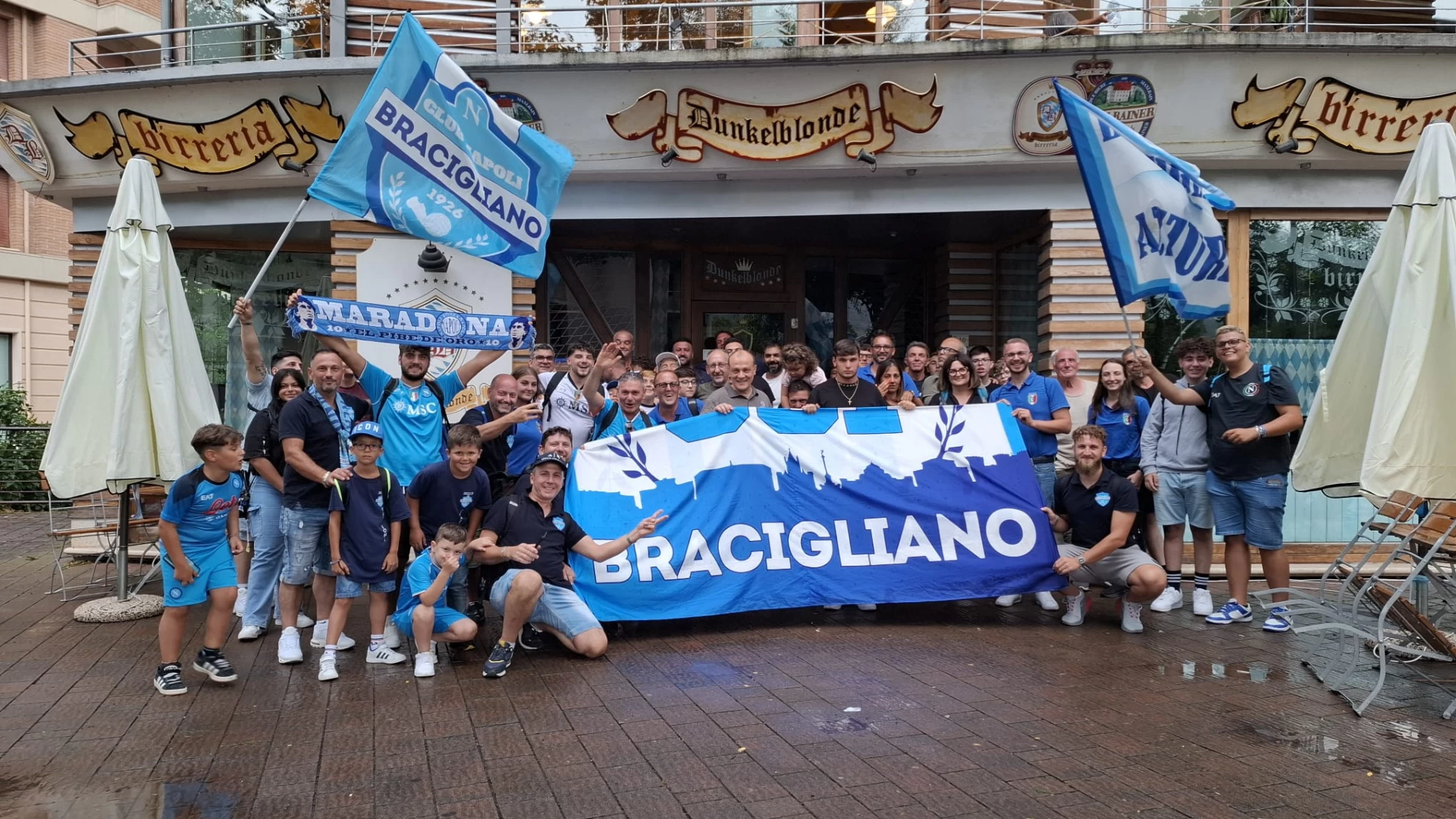 Il Club Napoli Bracigliano in visita a Castel Di Sangro. Pranzo in gruppo presso il Ristorante "Da Emanuela".